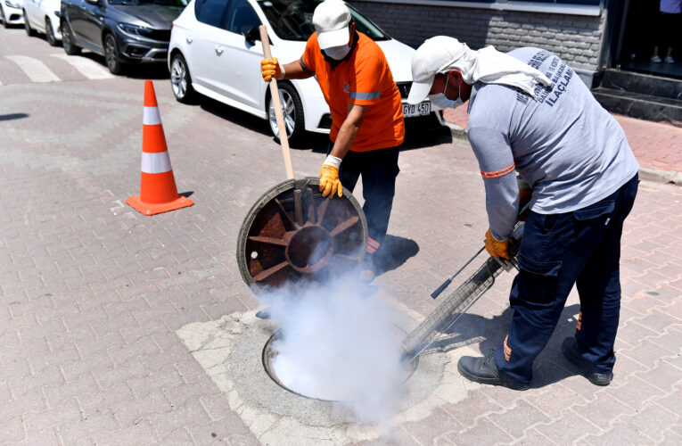 BÜYÜKŞEHİR 160 BİN NOKTADA DÜZENLİ İLAÇLAMA YAPIYOR