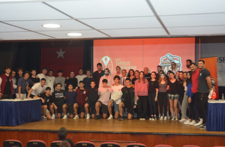 MSK OYUNCULARI TAC ÖĞRENCİLERİYLE BULUŞTU