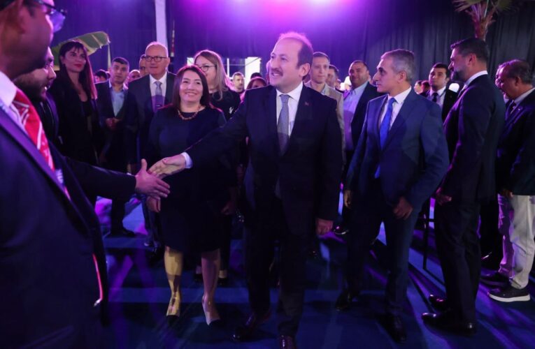 PEHLİVAN, ULUSLARARASI LİMAN İŞLETMESİNİN, CUMHURİYETİMİZİN 100. YILINA ATFEN DÜZENLEDİĞİ “MERSİN İÇİN HEP BİRLİKTE” PROGRAMINA KATILDI