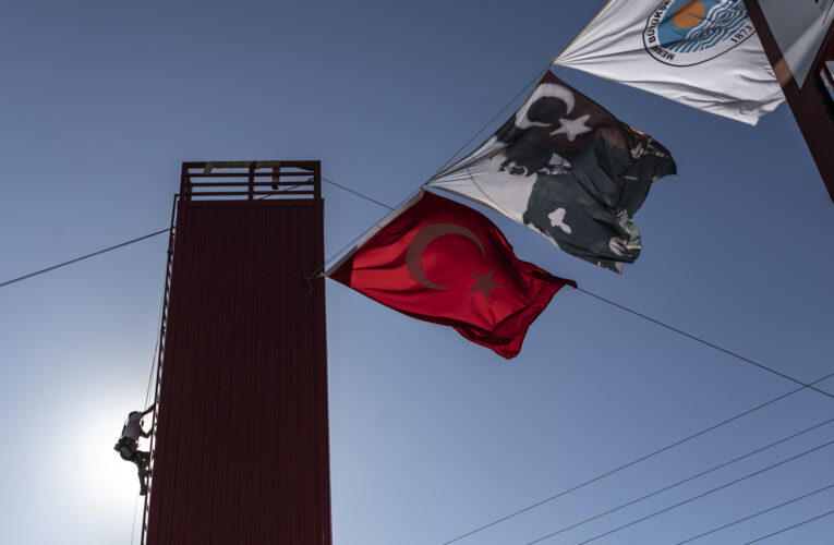 MERSİN BÜYÜKŞEHİR İTFAİYESİ’NE 50 İTFAİYECİ DAHA KAZANDIRILIYOR