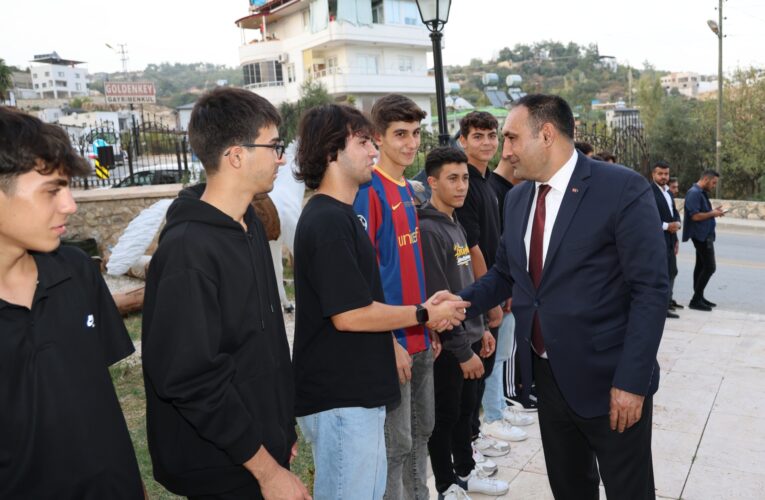 BAŞKAN YILMAZ, GENÇLERE ATATÜRK’Ü VE MERSİN’İ ANLATTI