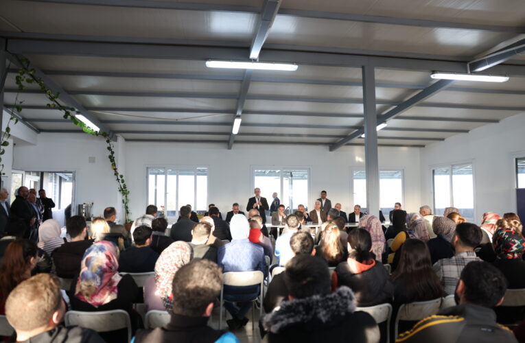 BAŞKAN GÜLTAK, TEKSTİL ÇALIŞANLARIYLA BULUŞTU