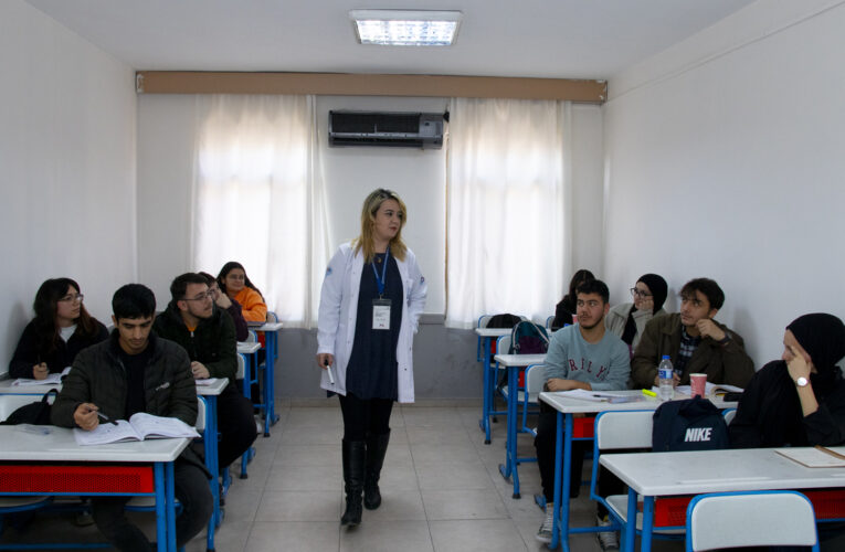 BÜYÜKŞEHİR HER ALANDA ÖĞRENCİLERİN YANINDA…