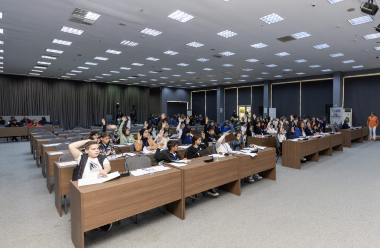 ÇOCUK MECLİSİ ÜYELERİ MART AYI OLAĞAN TOPLANTISI’NDA BİR ARAYA GELDİ