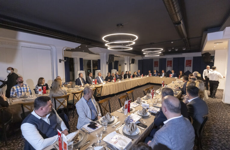 “MERSİN’İN POTANSİYELİNİ ORTAYA ÇIKARMAK İÇİN KENT DİNAMİKLERİ ORTAKLAŞMALI”