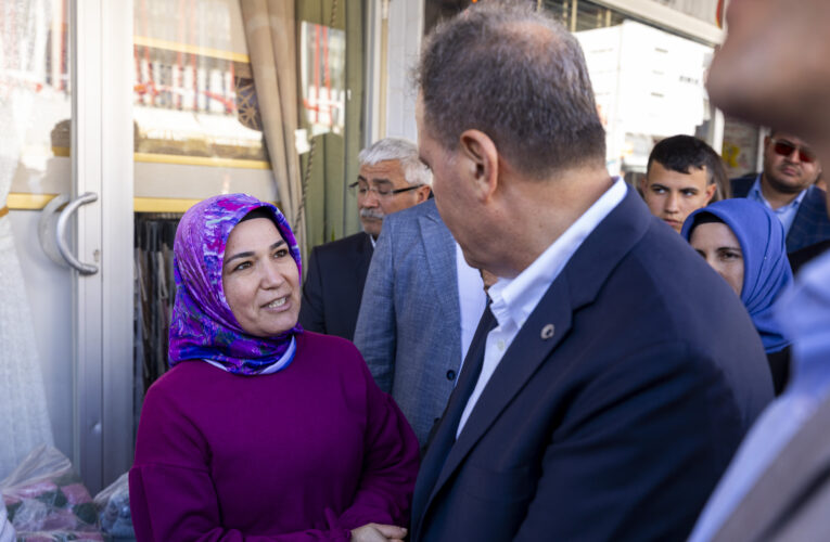 BAŞKAN SEÇER’DEN BATI İLÇELERİNE ÇIKARMA