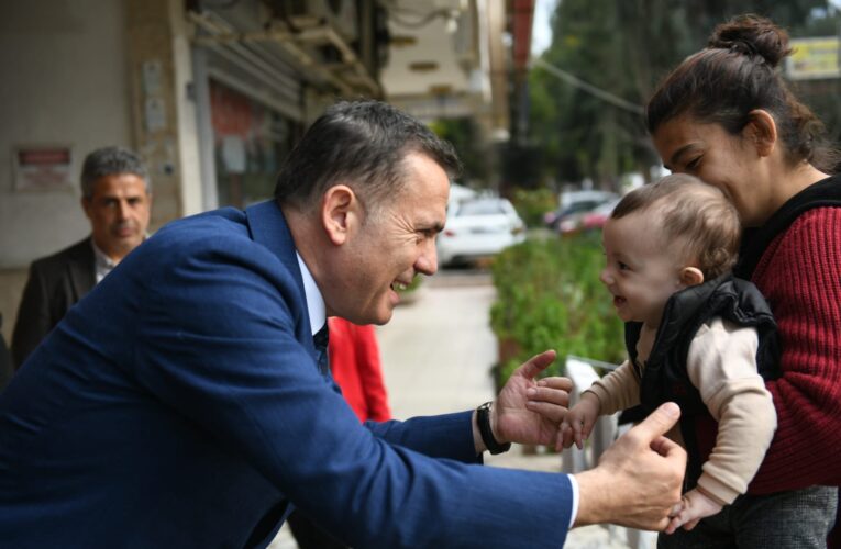 Başkan Abdullah Özyiğit, Gazi Mahallesi’nde vatandaşlarla buluştu