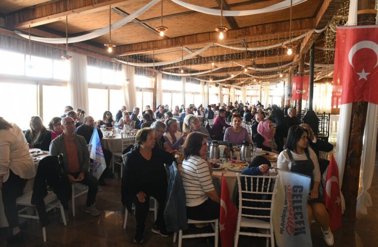 Başkan Özyiğit, site ve apartman yöneticileriyle bir araya geldi