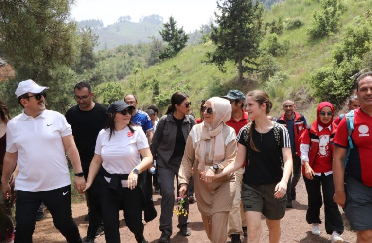 19 MAYIS ATATÜRK’Ü ANMA, GENÇLİK VE SPOR BAYRAMI KAPSAMINDA GENÇLİK VE DOĞA YÜRÜYÜŞÜ YAPILDI