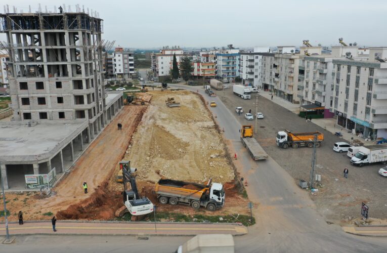 BÜYÜKŞEHİR BELEDİYESİ YENİ YOLLAR AÇMAYI SÜRDÜRÜYOR