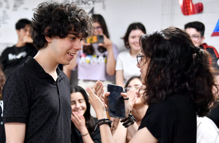 MERSİNLİLER ‘HELLO MERSİN’ İLE DÜNYAYA AÇILIYOR