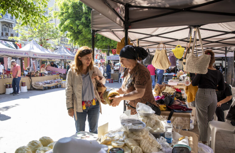 MERSİN BÜYÜKŞEHİR’İN DESTEĞİ İLE GELİR SAHİBİ OLDULAR