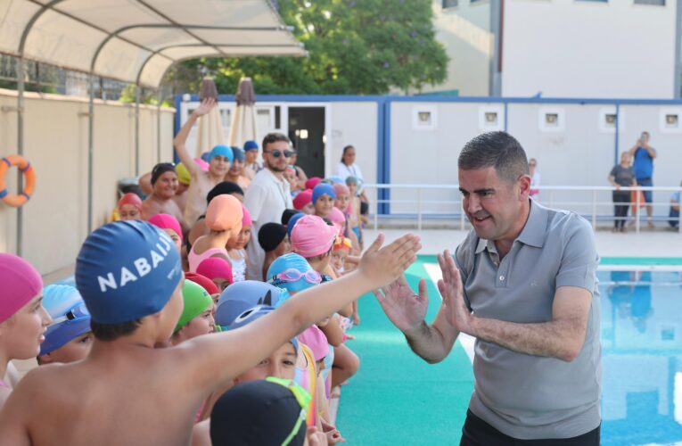 MEZİTLİ’DE KÜÇÜK KULAÇLARIN SERTİFİKA HEYECANI (GÖRÜNTÜLÜ)