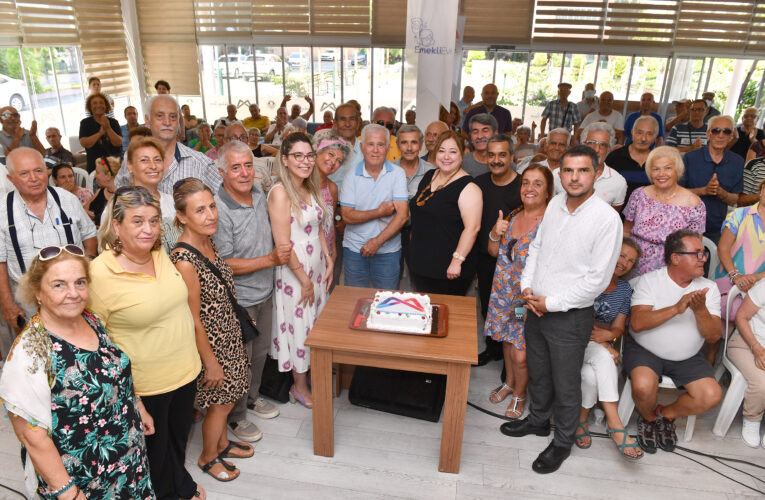 BÜYÜKŞEHİR, EMEKLİLER HAFTASI’NDA YAŞ ALMIŞLARI MUTLU ETTİ