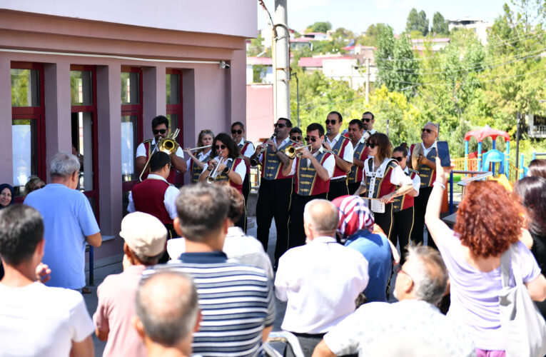 BÜYÜKŞEHİR’DEN ‘ULUSLARARASI GÜLNAR BİLİM VE KÜLTÜR ETKİNLİKLERİ