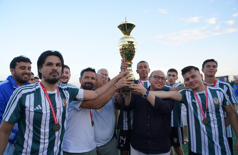 “Mahalleler Arası Futbol Turnuvasını 15 Bin Kişi İzledi”