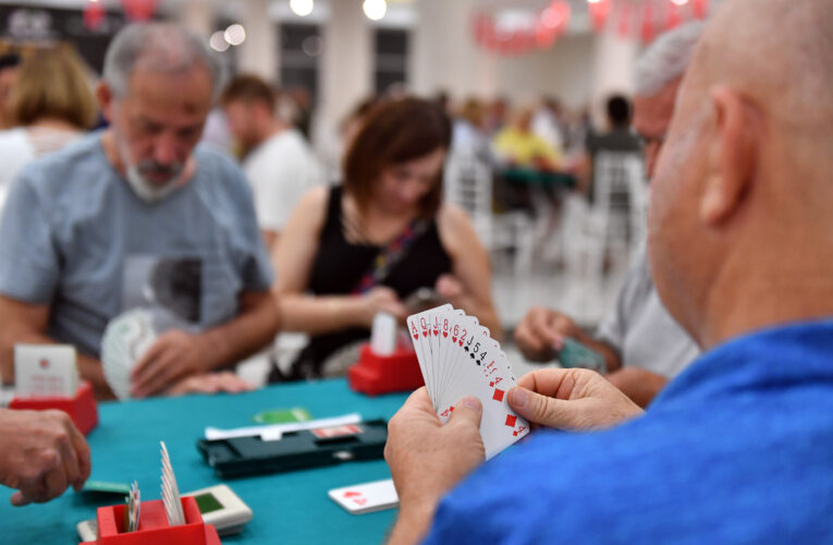 ’38. ULUSLARARASI MERSİN BRİÇ FESTİVALİ’ ÖDÜL TÖRENİ İLE SON BULDU