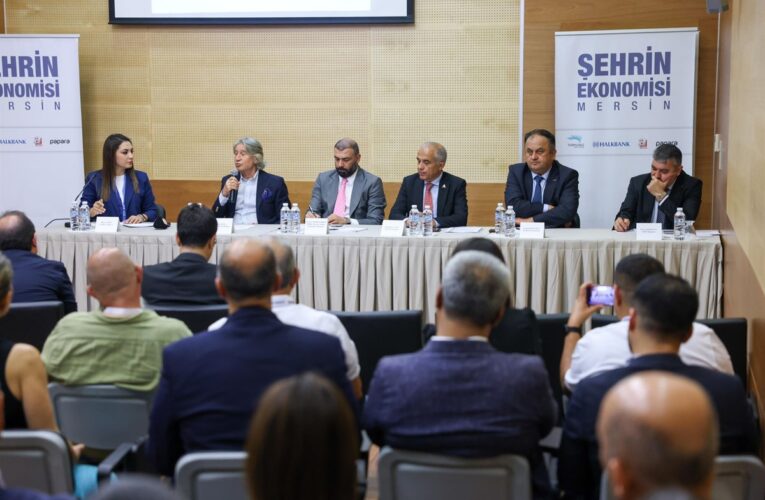 VALİ ALİ HAMZA PEHLİVAN, ŞEHRİN EKONOMİSİ MERSİN PROGRAMINA KATILDI