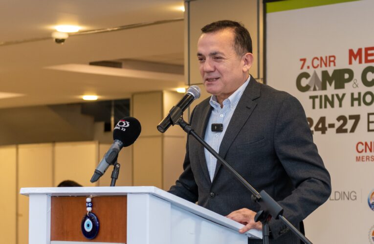 Başkan Özyiğit, “Kentimizi fuarlarla, festivallerle buluşturmak için çalışmalarımız devam edecek.”