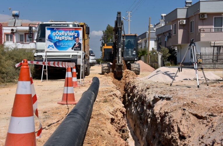MESKİ, KANALİZASYON HATTI ÇALIŞMALARINA DEVAM EDİYOR