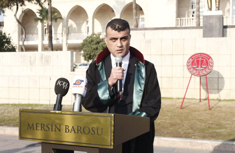 ÖZDEMİR: “MERSİN BAROSU 100 YILLIK VARLIĞINI, CUMHURİYET VE HUKUKTAN TAVİZ VERMEMEYE BORÇLUDUR”