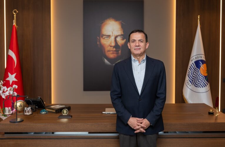 Başkan Özyiğit, Mersin’in kurtuluşunun 103.yılını kutladı