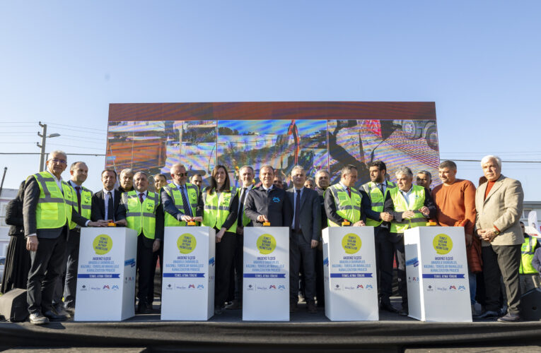 “MERSİNLİLER MERAK ETMESİNLER, HER ZAMAN YANLARINDA MERSİN BÜYÜKŞEHİR BELEDİYESİ VAR”
