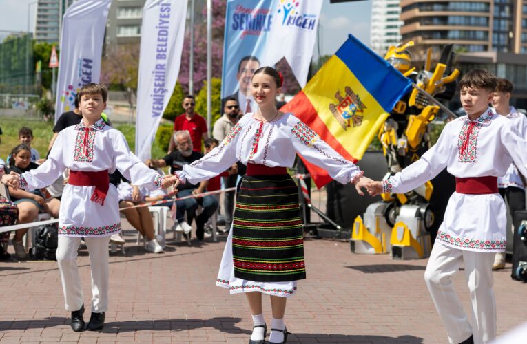 Binlerce çocuk Uluslararası Yenişehir Çocuk Festivali’nde buluştu