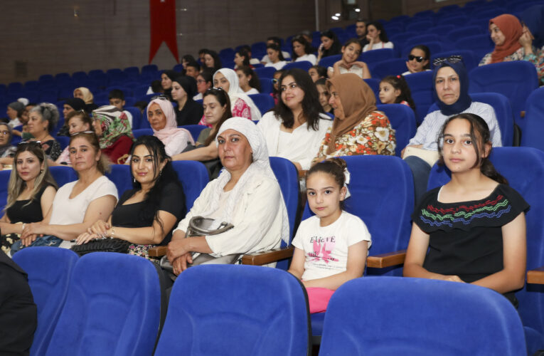 BÜYÜKŞEHİR, ÇOCUK İŞÇİLİĞİNE ‘DUR’ DEMEK İÇİN TOPLUMU BİLİNÇLENDİRİYOR