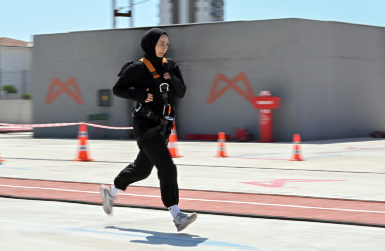 MERSİN BÜYÜKŞEHİR İTFAİYESİ, YENİ ALIMLARLA KADROSUNU GÜÇLENDİRİYOR