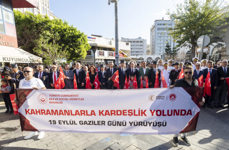 ‘BAŞKAN SEÇER, ’19 EYLÜL GAZİLER GÜNÜ ANMA PROGRAMLARI’NA KATILDI’