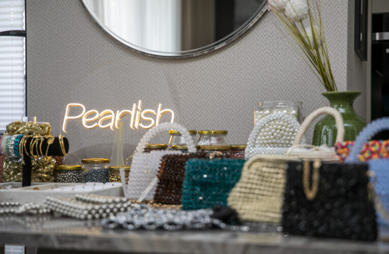 ÜRETİCİ EBRU SONGÜL EL EMEĞİNİ MARKAYA DÖNÜŞTÜRDÜ