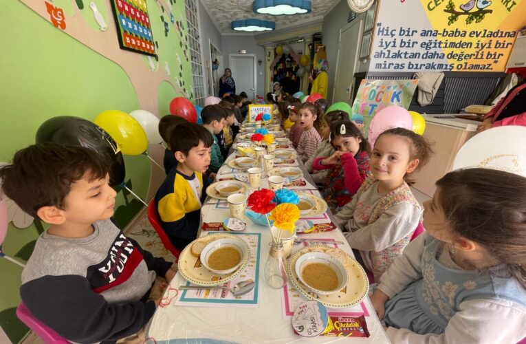 Anamur’da “İlk Orucum Tekne Orucu” programı düzenlendi