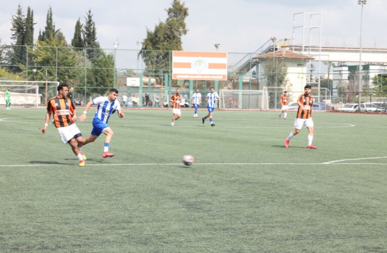 Akdeniz Belediye Spor, İçel Yol Spor’u Gol Yağmuruna Tuttu