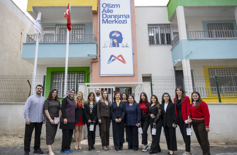 MERSİN BÜYÜKŞEHİR OTİZM AİLE DANIŞMA MERKEZİ’NDE ‘OTİZM FARKINDALIK GÜNÜ’  BULUŞMASI YAPILDI  Fotoğraf