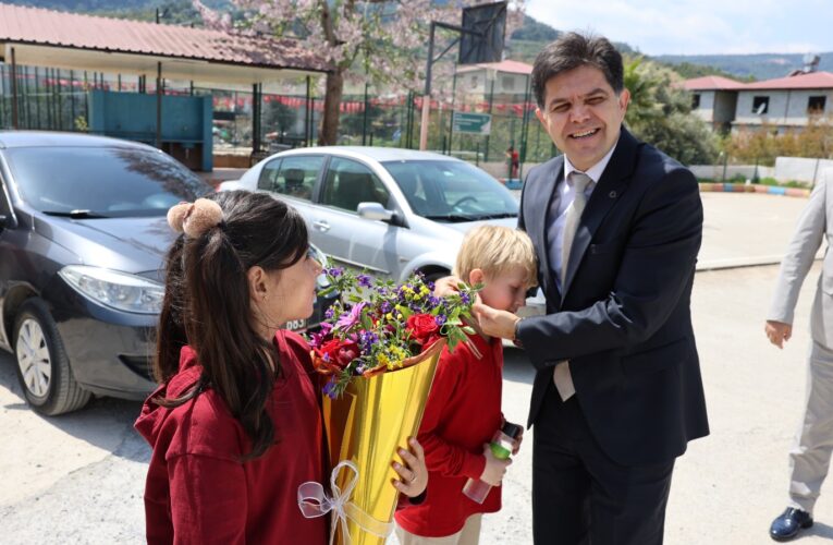 İL MİLLÎ EĞİTİM MÜDÜRÜ MUHAMMED ÖZDEMİRCİ, OKUL ZİYARETLERİNDE BULUNDU